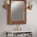 bathroom-decorating-ideas-mirror-sink-antique-style