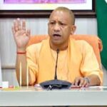 यूपी मुख्यमंत्री योगी आदित्यनाथ का सख्त आदेश,अब सरकारी दफ्तरों में नहीं दिखने चाहिए प्राइवेट कर्मचारी