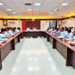 पराली रोकथाम के लिए अपर जिलाधिकारी (प्रशासन) ने की बैठक