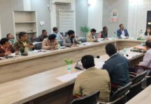 रायबरेली जिलाधिकारी की अध्यक्षता में उद्यान विभाग की योजनाओं की समीक्षा बैठक संपन्न