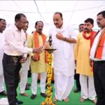 उद्यान मंत्री ने विकसित कृषि संकल्प अभियान में प्रतिभाग कर किसानों को वितरित किया स्वास्थ्य कार्ड, सोलर पंप पत्र और कोंदो मिनीकिट