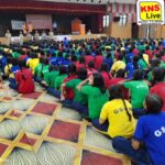 एसपी ने बालिकाओं को मिशन शक्ति केंद्र और महिला हेल्पलाइन नंबरों की दी जानकारी