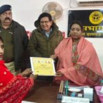 सीडीओ ने सीएम आवास योजना (ग्रामीण) के तहत 05 दैवीय आपदा से प्रभावित लाभार्थियों को स्वीकृति प्रमाण पत्र किया प्रदान