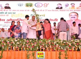 सरकार का उद्देश्य केवल योजनायें बनाना नहीं अपितु उन योजनाओं को प्रत्येक किसान तक पहुंचाना- उद्यान मंत्री