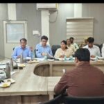 आंगनबाड़ी केन्द्रों को मॉडल केन्द्रों के रूप में विकसित करने के किए जाए प्रयास- डीएम