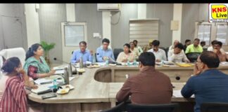 आंगनबाड़ी केन्द्रों को मॉडल केन्द्रों के रूप में विकसित करने के किए जाए प्रयास- डीएम
