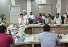 आधुनिक कृषि तकनीकों को बढ़ावा देकर किसानों को उससे जोड़ने के दिए गए निर्देश