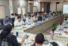 फॉर्मर रजिस्ट्री के कार्य को शत-प्रतिशत पूर्ण कराने के दिए गए निर्देश