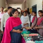 हर बच्चा विद्यालय तक पहुँचे, शिक्षा से कोई न रहे वंचित- जिलाधिकारी