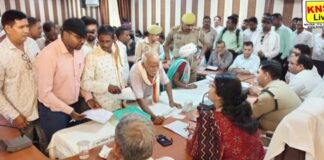 डीएम-एसपी ने तहसील ऊँचाहार में सम्पूर्ण समाधान दिवस में फरियादियों की सुनी समस्याएं