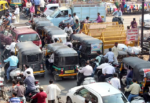 सोशल मीडिया पर इन दिनों एक पोस्ट काफी वायरल हो रही है। इस पोस्ट में एक शख्स ने ट्रैवल रूटीन बताया है।