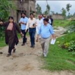 डीएम ने निर्माणाधीन वृहद गो संरक्षण केन्द्र एवं अस्थायी गोवंश आश्रय स्थल का किया औचक निरीक्षण