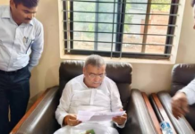 कर्नाटक के कांग्रेस नेता एच के पाटिल ने इस्तीफा देने की धमकी दी