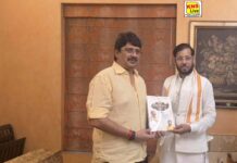 मनोज पांडेय ने की कुंडा विधायक राजा भैया से शिष्टाचार भेंट ऊंचाहार में आयोजित शिव महापुराण कथा के लिए राजा भैया को दिया आमंत्रण,