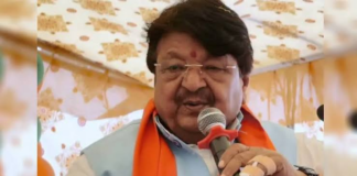 इंदौर में मंत्री कैलाश विजयवर्गीय की महिला पार्षद संध्या यादव की शारीरिक बनावट पर टिप्पणी का वीडियो वायरल होने के बाद विवाद गर्माता जा रहा